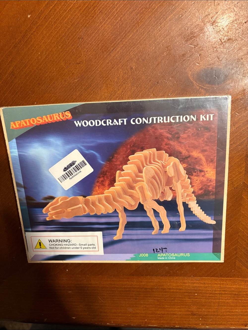 Apatosaurus Woodcraft Construction Kit - Natural Wood Color